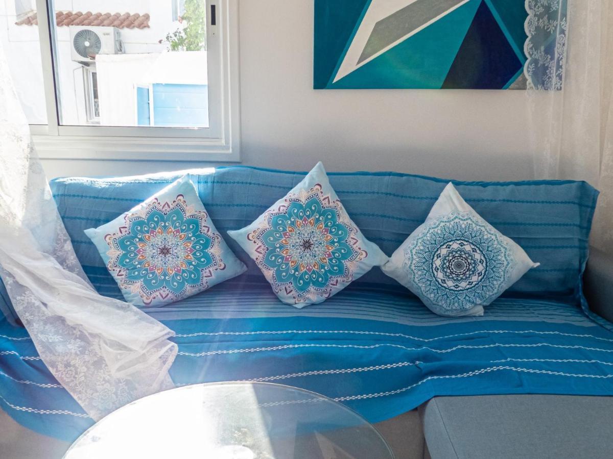 Greek Island Style 2 Bedroom Villa With Pool Next To The Sea Larnaca Exteriör bild