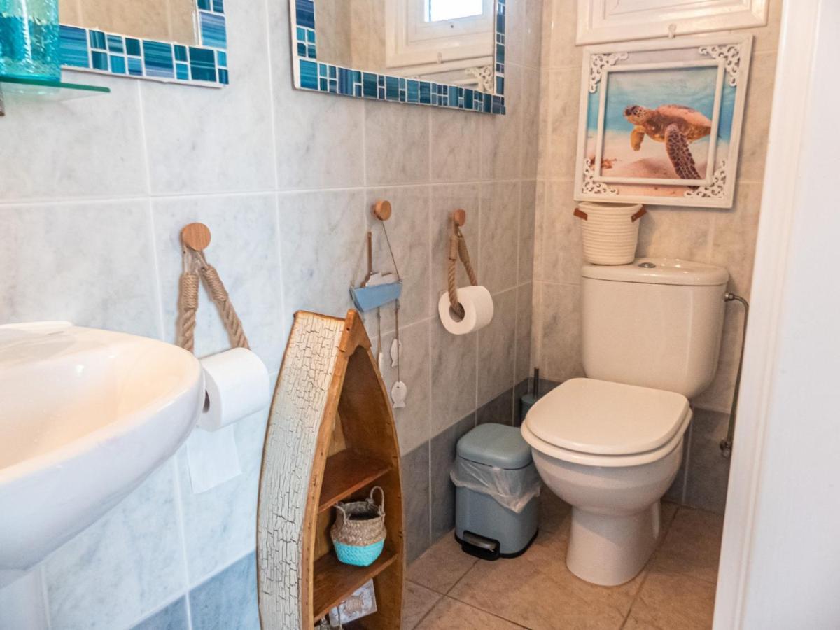 Greek Island Style 2 Bedroom Villa With Pool Next To The Sea Larnaca Exteriör bild