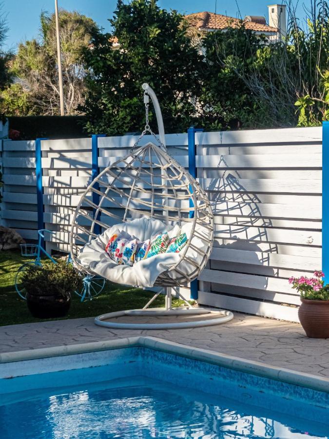 Greek Island Style 2 Bedroom Villa With Pool Next To The Sea Larnaca Exteriör bild
