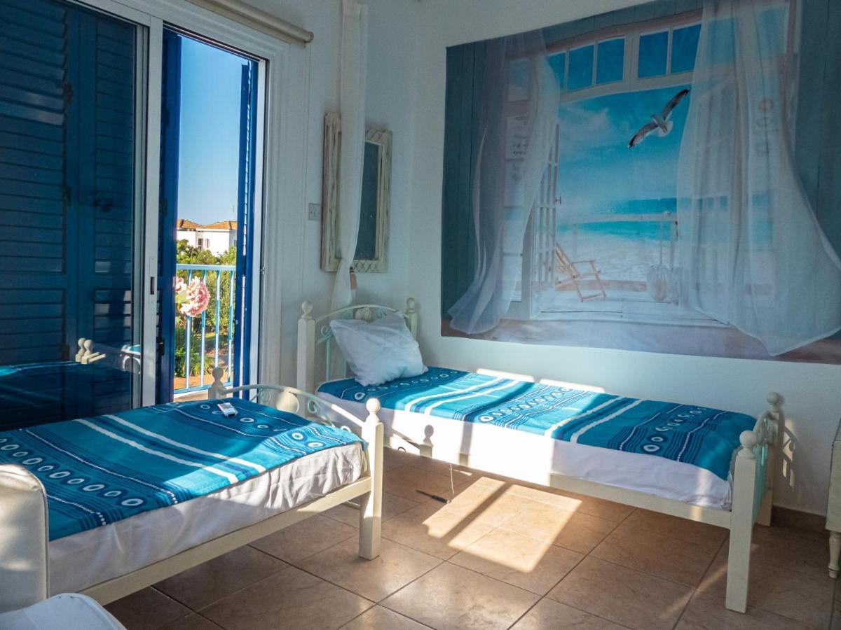 Greek Island Style 2 Bedroom Villa With Pool Next To The Sea Larnaca Exteriör bild